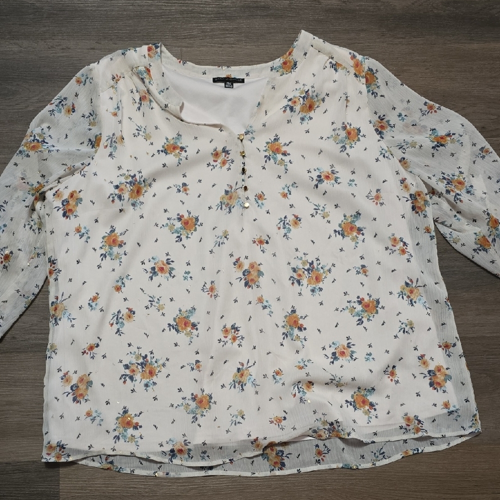Sara Michelle White Floral Blouse